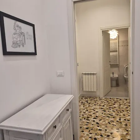 Appartamento Fermata Dal Mare La Spezia